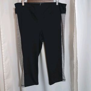 Ideology Women's Plus Sz  2x Carpi Leggings Rapidry Wicking Blackwith Gray